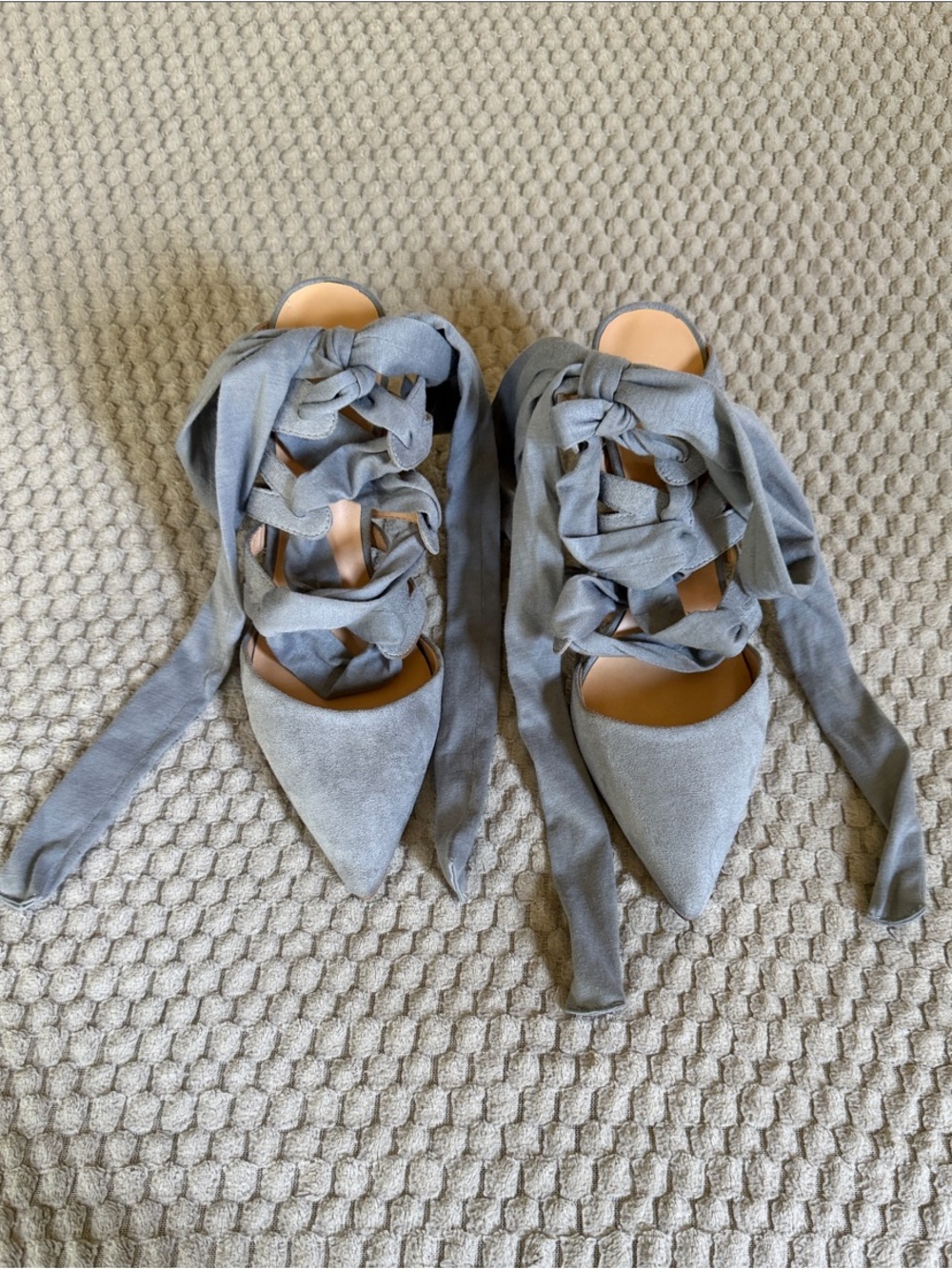 Pointed Lace-Up Heels in Light Gray Suede
